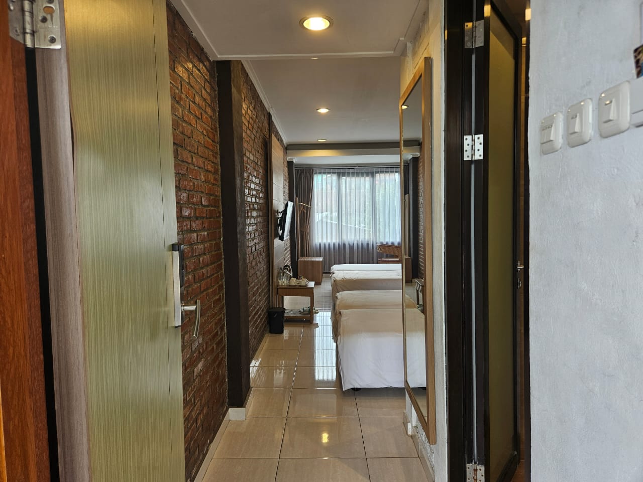 Deluxe Hotel - Gambar 4