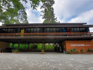 Container Lodge